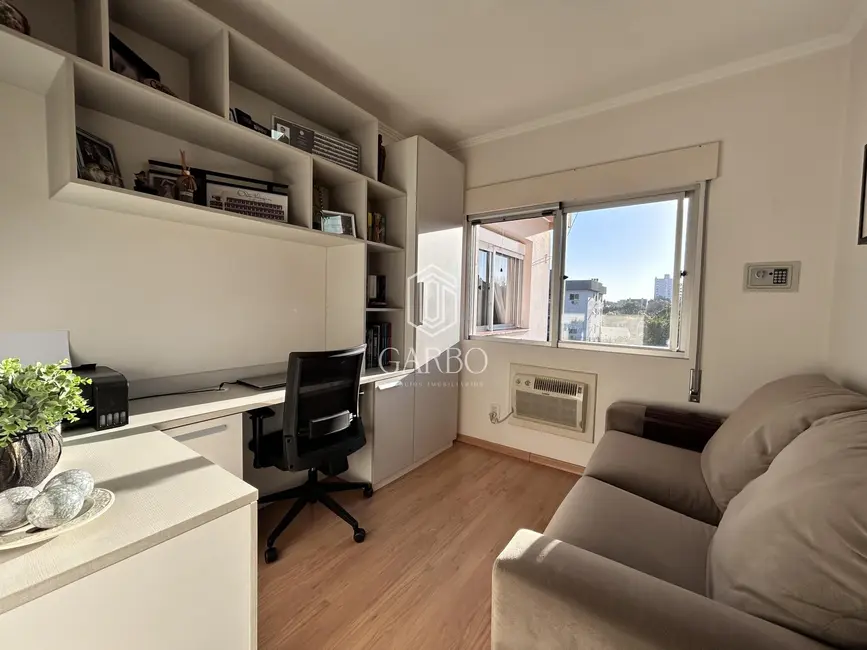 Apartamento com 3 quartos à venda, 143m2 em Centro, Santa Cruz Do Sul - RS - imagem 8 Foto 8 de Apartamento com 3 quartos à venda, 143m2 em Centro, Santa Cruz Do Sul - RS