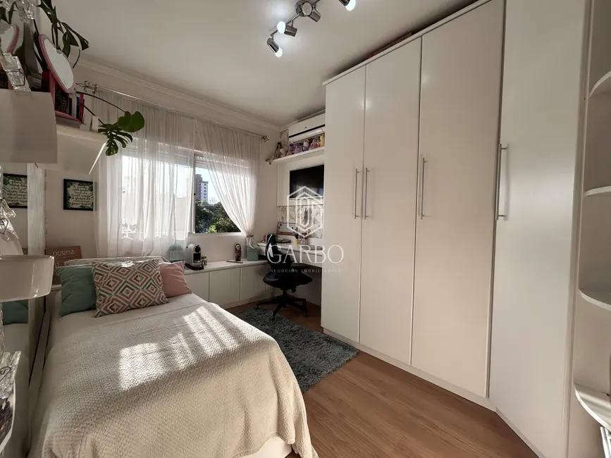 Apartamento com 3 quartos à venda, 143m2 em Centro, Santa Cruz Do Sul - RS - imagem 7 Foto 7 de Apartamento com 3 quartos à venda, 143m2 em Centro, Santa Cruz Do Sul - RS
