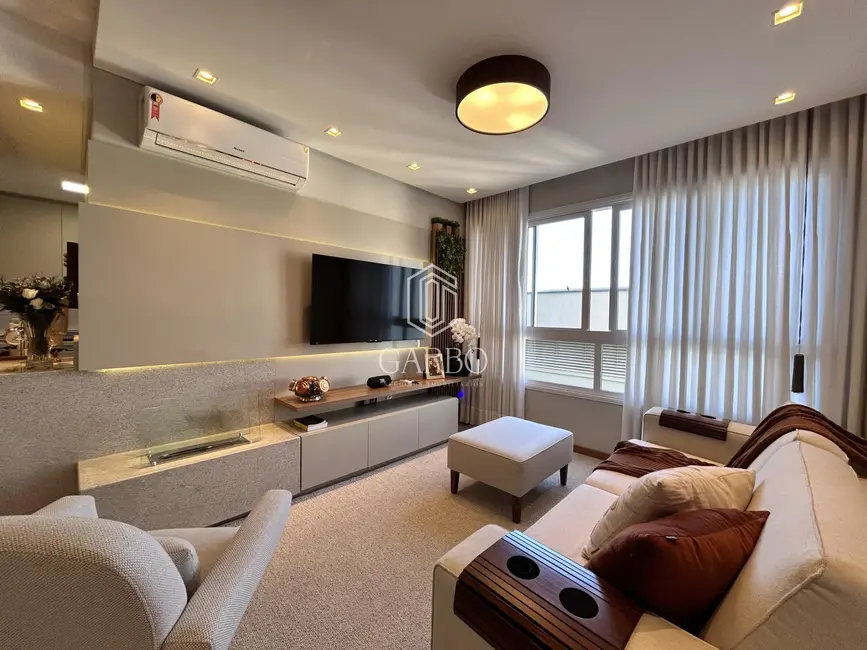 Foto 3 de Apartamento com 2 quartos à venda, 81m2 em Santo Inácio, Santa Cruz Do Sul - RS