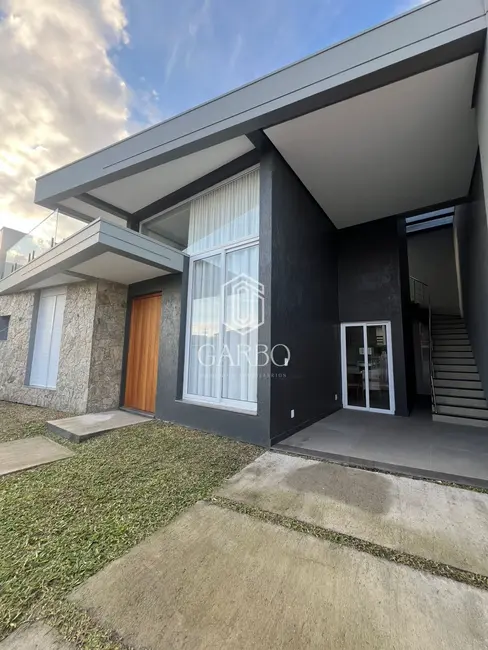 Foto 2 de Casa com 3 quartos à venda, 130m2 em Capao Da Canoa - RS