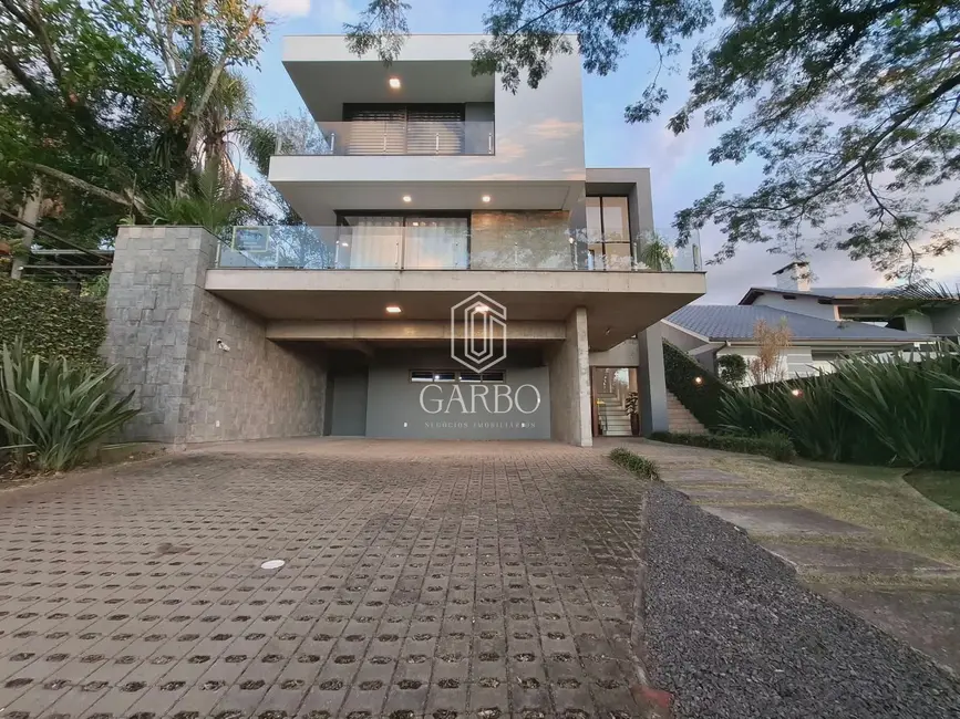 Casa com 3 quartos à venda, 354m2 em Jardim Europa, Santa Cruz Do Sul - RS - imagem 1 Foto 1 de Casa com 3 quartos à venda, 354m2 em Jardim Europa, Santa Cruz Do Sul - RS