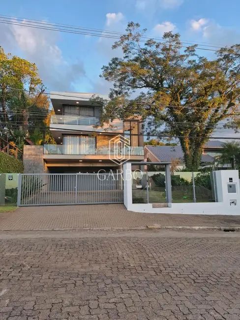 Casa com 3 quartos à venda, 354m2 em Jardim Europa, Santa Cruz Do Sul - RS - imagem 6 Foto 6 de Casa com 3 quartos à venda, 354m2 em Jardim Europa, Santa Cruz Do Sul - RS