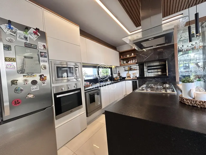 Casa com 3 quartos à venda, 237m2 em Country, Santa Cruz Do Sul - RS - imagem 7 Foto 7 de Casa com 3 quartos à venda, 237m2 em Country, Santa Cruz Do Sul - RS