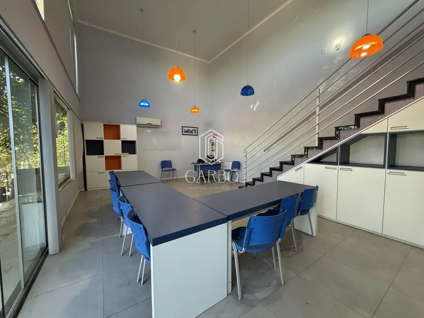 Foto 1 de Prédio Inteiro com 5 quartos à venda, 300m2 em Vera Cruz - RS