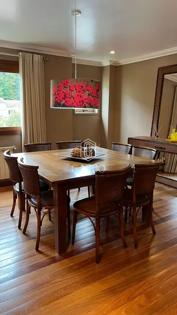 Apartamento com 3 quartos à venda, 134m2 em Gramado - RS - imagem 8 Foto 8 de Apartamento com 3 quartos à venda, 134m2 em Gramado - RS