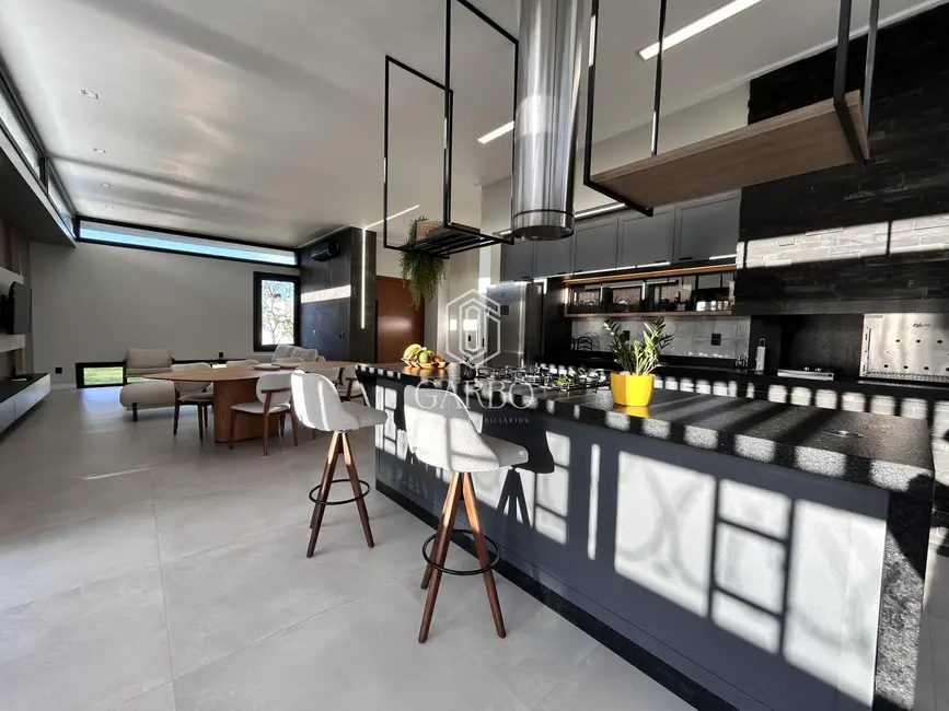 Foto 9 de Casa com 3 quartos à venda, 212m2 em Country, Santa Cruz Do Sul - RS