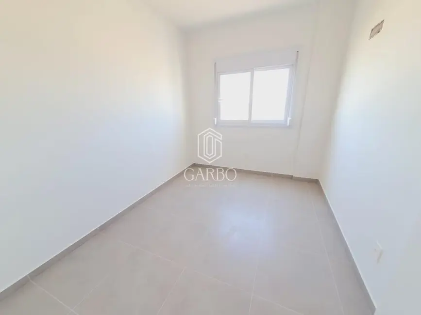 Foto 9 de Apartamento com 3 quartos à venda, 105m2 em Tramandai - RS