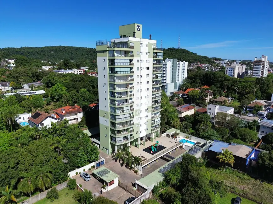 Foto 1 de Apartamento com 3 quartos à venda, 198m2 em Centro, Santa Cruz Do Sul - RS