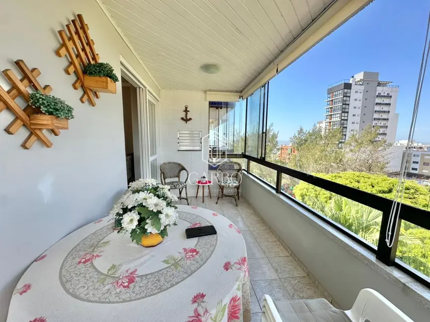 Foto 8 de Apartamento com 2 quartos à venda, 82m2 em Capao Da Canoa - RS