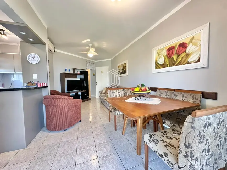 Foto 4 de Apartamento com 2 quartos à venda, 82m2 em Capao Da Canoa - RS