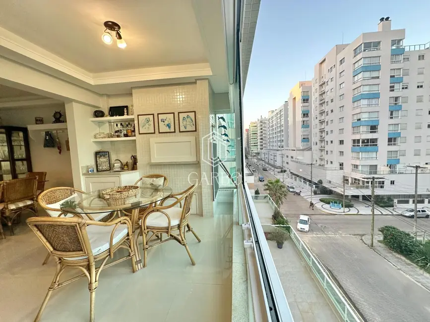 Foto 1 de Apartamento com 3 quartos à venda, 130m2 em Capao Da Canoa - RS