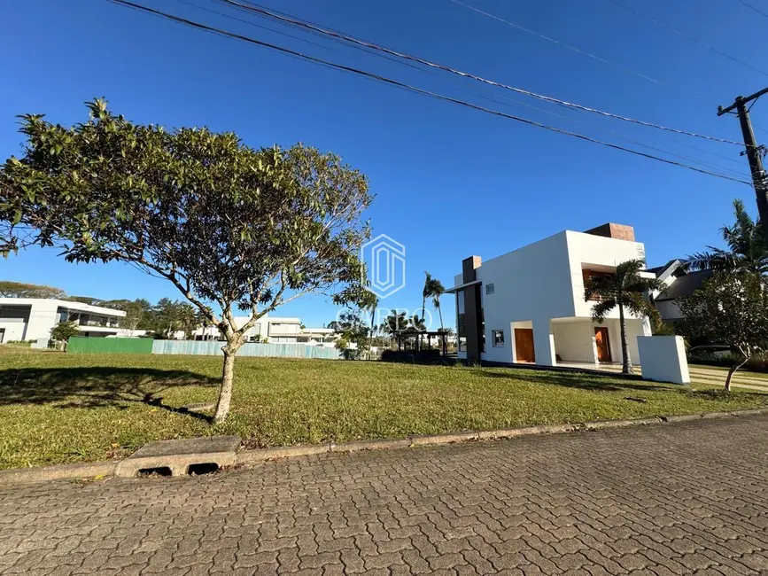 Foto 1 de Terreno / Lote à venda, 420m2 em Country, Santa Cruz Do Sul - RS