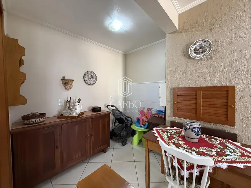 Foto 7 de Apartamento com 4 quartos à venda, 127m2 em Santo Inácio, Santa Cruz Do Sul - RS