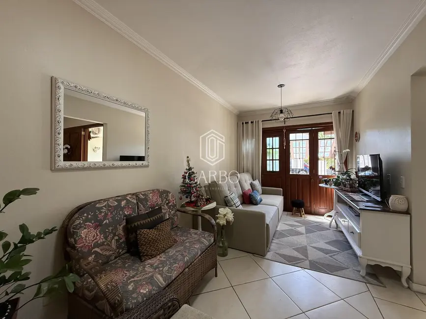 Foto 2 de Apartamento com 4 quartos à venda, 127m2 em Santo Inácio, Santa Cruz Do Sul - RS