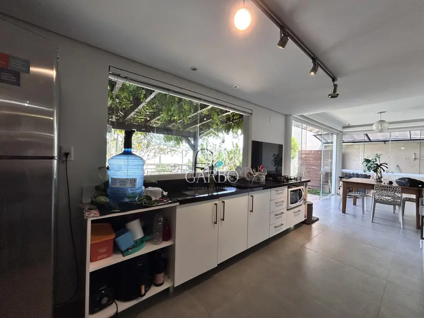 Foto 8 de Casa com 3 quartos à venda, 270m2 em Santo Inácio, Santa Cruz Do Sul - RS