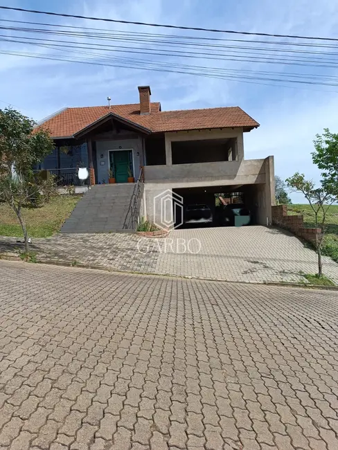 Foto 1 de Casa com 2 quartos à venda, 167m2 em João Alves, Santa Cruz Do Sul - RS