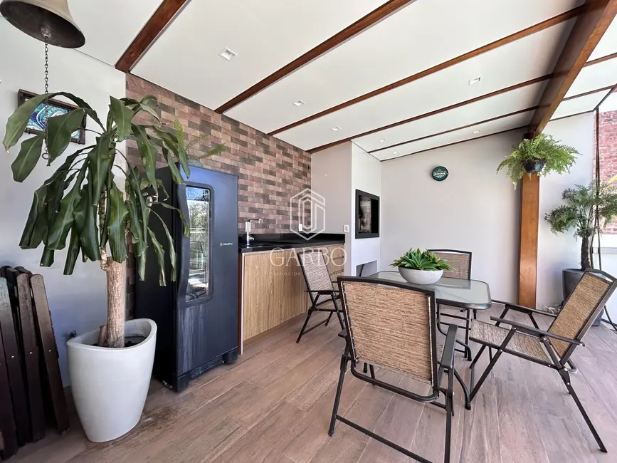 Foto 9 de Casa com 4 quartos à venda, 218m2 em Country, Santa Cruz Do Sul - RS