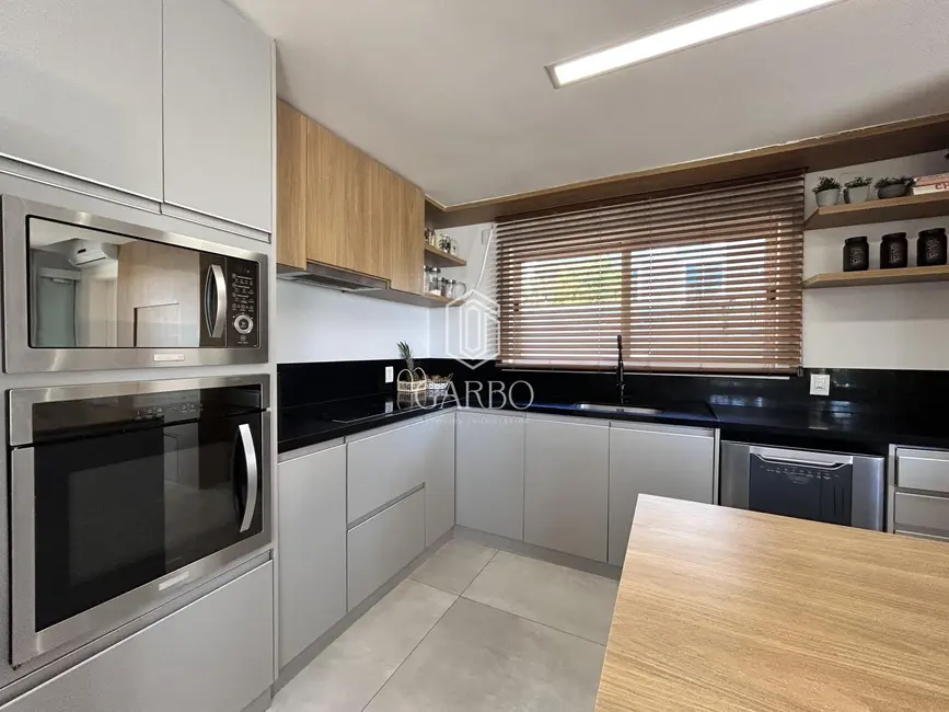 Foto 6 de Casa com 4 quartos à venda, 218m2 em Country, Santa Cruz Do Sul - RS