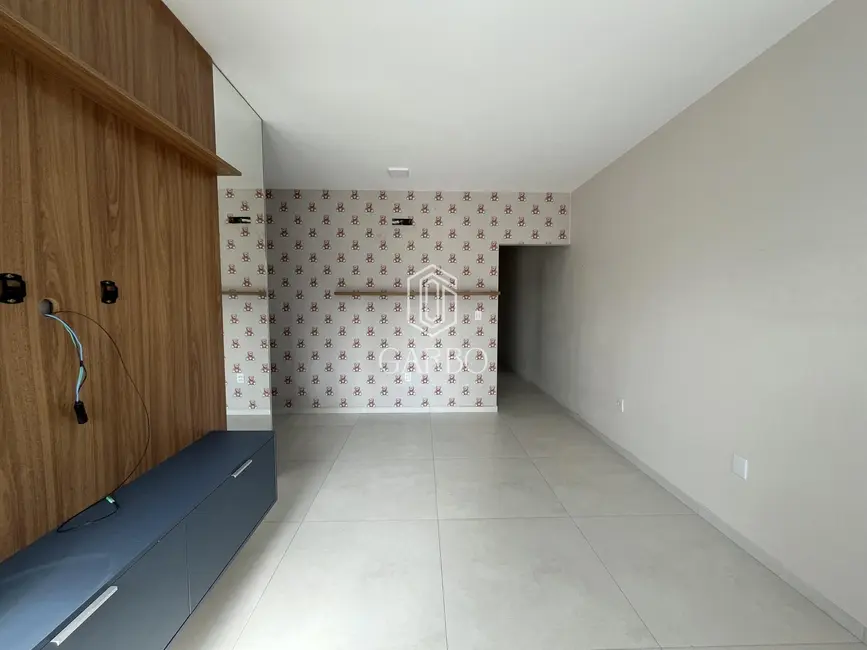 Foto 3 de Casa com 2 quartos à venda, 59m2 em João Alves, Santa Cruz Do Sul - RS