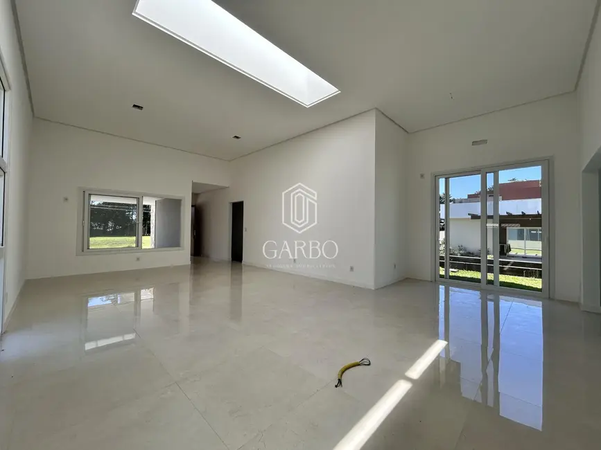 Foto 3 de Casa com 3 quartos à venda, 187m2 em Country, Santa Cruz Do Sul - RS