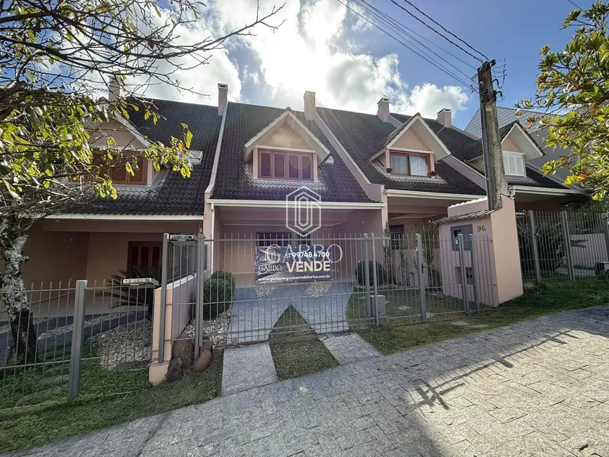 Casa com 3 quartos à venda, 155m2 em Santo Inácio, Santa Cruz Do Sul - RS - imagem 1 Foto 1 de Casa com 3 quartos à venda, 155m2 em Santo Inácio, Santa Cruz Do Sul - RS