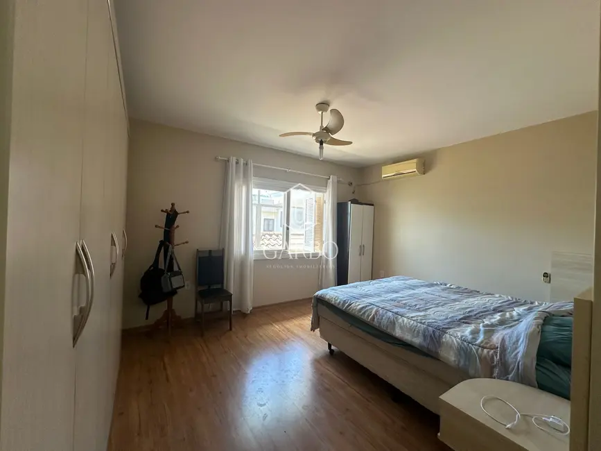 Foto 5 de Apartamento com 2 quartos à venda, 156m2 em Santo Inácio, Santa Cruz Do Sul - RS