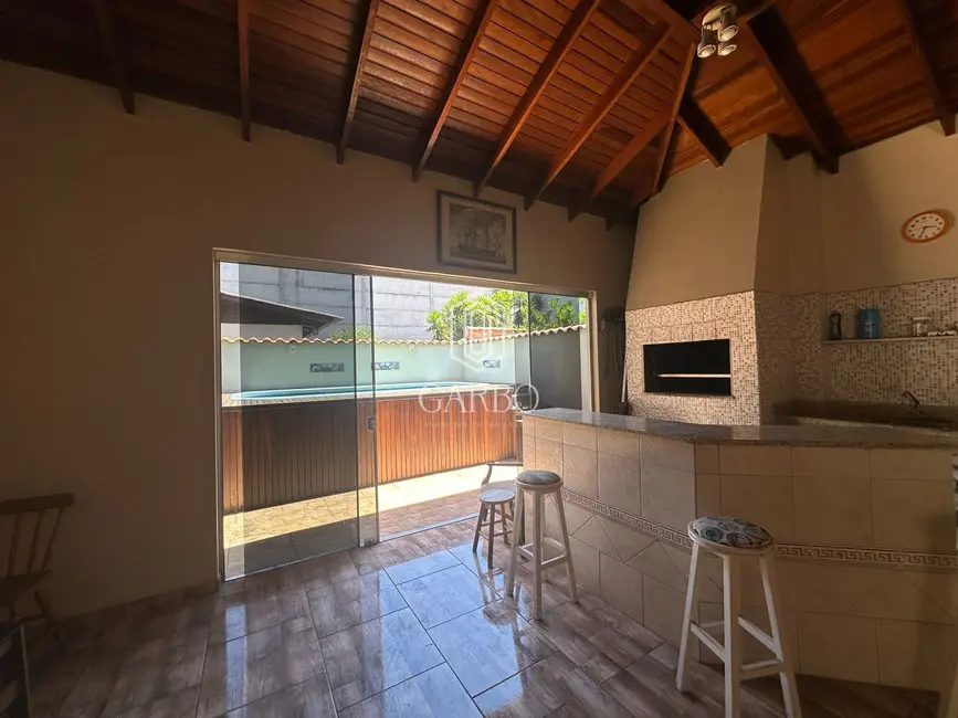 Foto 3 de Apartamento com 2 quartos à venda, 156m2 em Santo Inácio, Santa Cruz Do Sul - RS