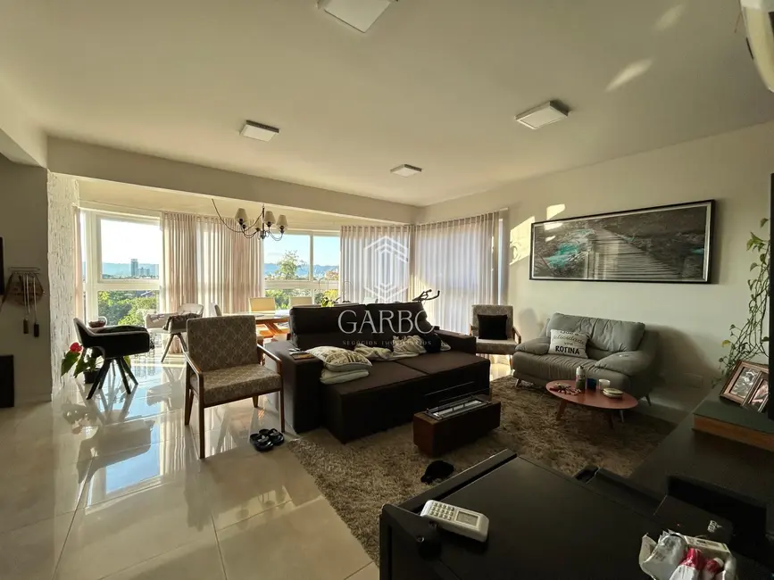 Foto 3 de Apartamento com 3 quartos à venda, 123m2 em Senai, Santa Cruz Do Sul - RS