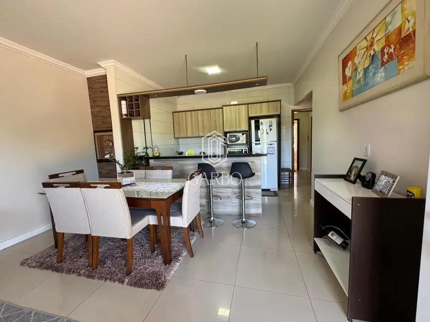 Chácara com 2 quartos à venda, 157m2 em Santa Cruz Do Sul - RS - imagem 6 Foto 6 de Chácara com 2 quartos à venda, 157m2 em Santa Cruz Do Sul - RS