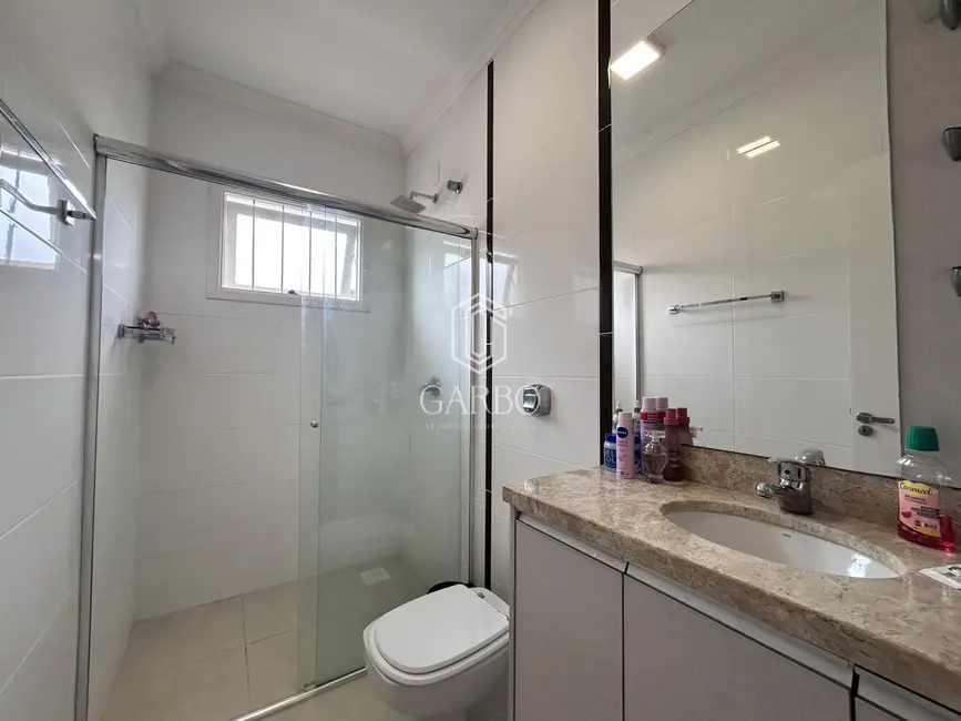 Foto 8 de Casa com 3 quartos à venda, 284m2 em Country, Santa Cruz Do Sul - RS