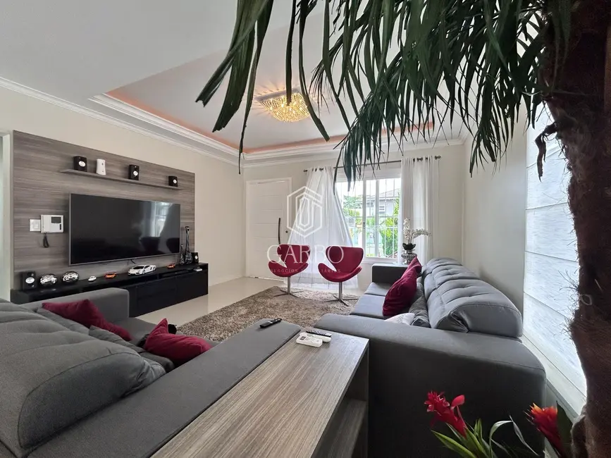 Foto 3 de Casa com 3 quartos à venda, 284m2 em Country, Santa Cruz Do Sul - RS