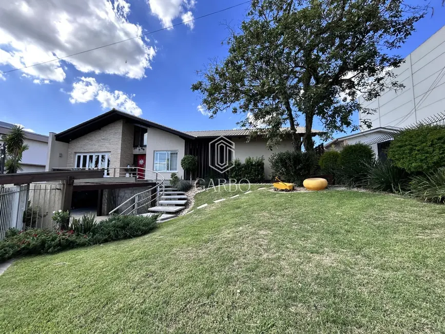 Foto 1 de Casa com 2 quartos à venda, 247m2 em Centro, Santa Cruz Do Sul - RS