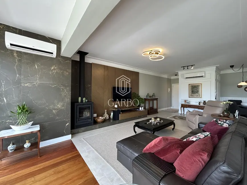 Foto 2 de Cobertura com 3 quartos à venda, 294m2 em Santo Inácio, Santa Cruz Do Sul - RS