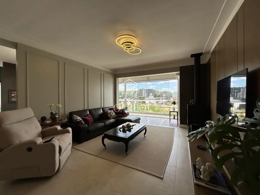 Foto 5 de Cobertura com 3 quartos à venda, 294m2 em Santo Inácio, Santa Cruz Do Sul - RS