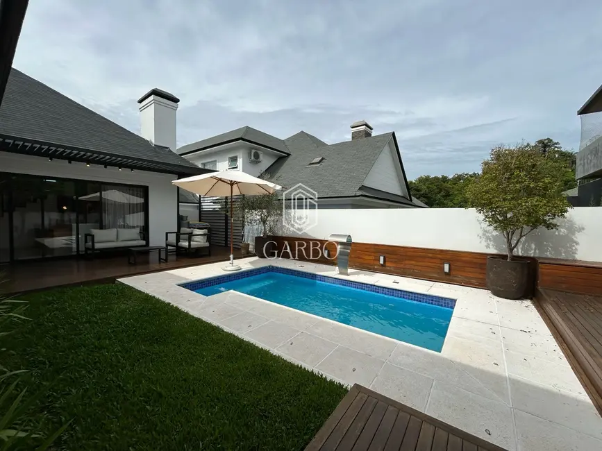 Foto 9 de Casa com 3 quartos à venda, 248m2 em Country, Santa Cruz Do Sul - RS