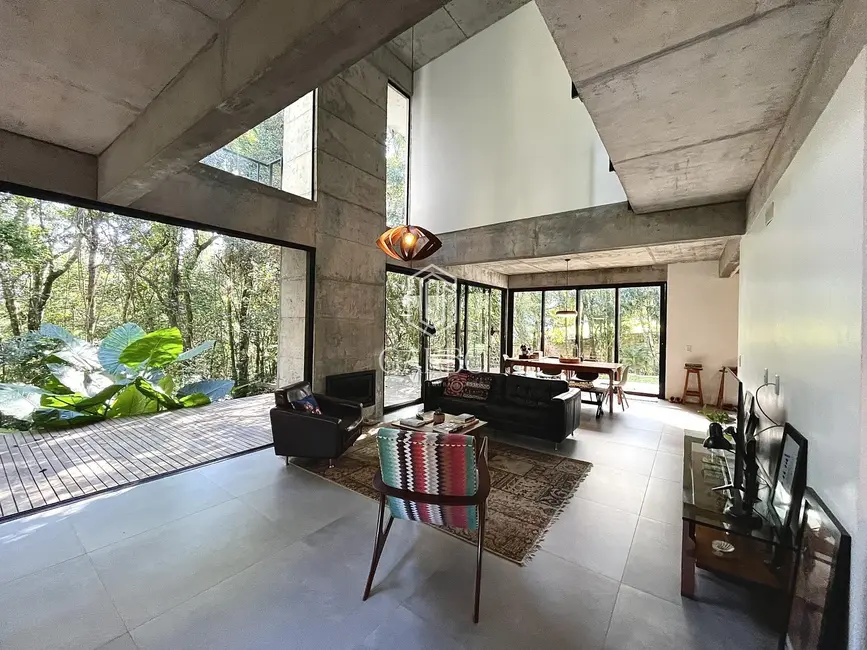 Casa com 2 quartos à venda, 173m2 em Country, Santa Cruz Do Sul - RS - imagem 4 Foto 4 de Casa com 2 quartos à venda, 173m2 em Country, Santa Cruz Do Sul - RS