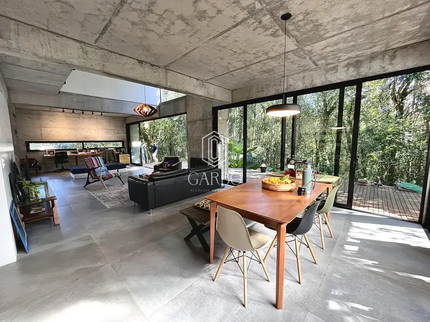 Casa com 2 quartos à venda, 173m2 em Country, Santa Cruz Do Sul - RS - imagem 6 Foto 6 de Casa com 2 quartos à venda, 173m2 em Country, Santa Cruz Do Sul - RS