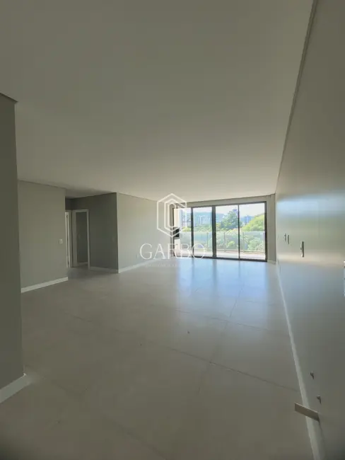 Foto 1 de Apartamento com 3 quartos à venda, 158m2 em Centro, Santa Cruz Do Sul - RS