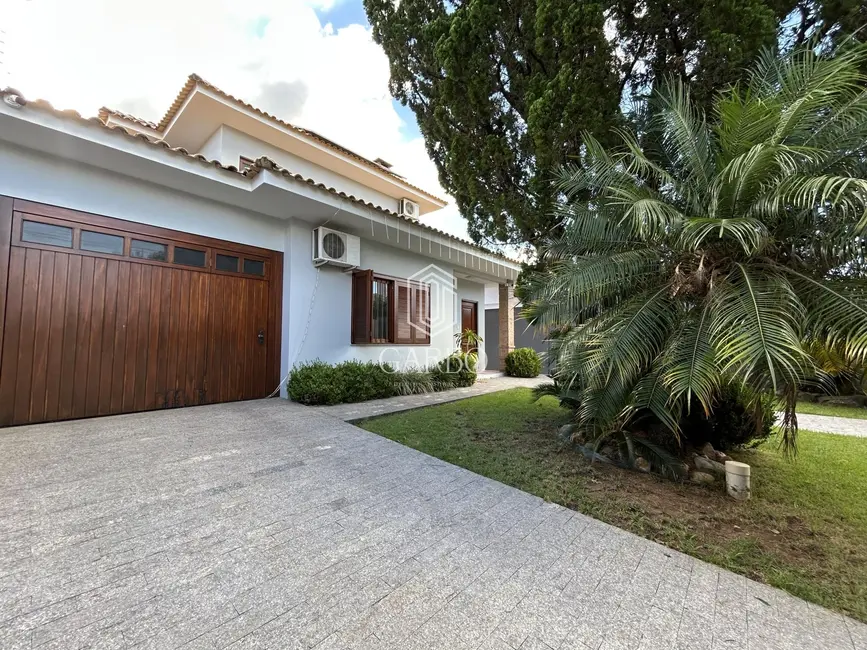 Casa com 4 quartos à venda, 207m2 em Universitário, Santa Cruz Do Sul - RS - imagem 2 Foto 2 de Casa com 4 quartos à venda, 207m2 em Universitário, Santa Cruz Do Sul - RS