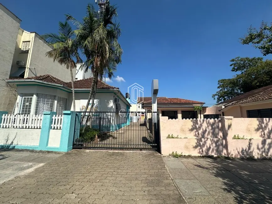 Foto 1 de Terreno / Lote à venda, 1378m2 em Centro, Santa Cruz Do Sul - RS