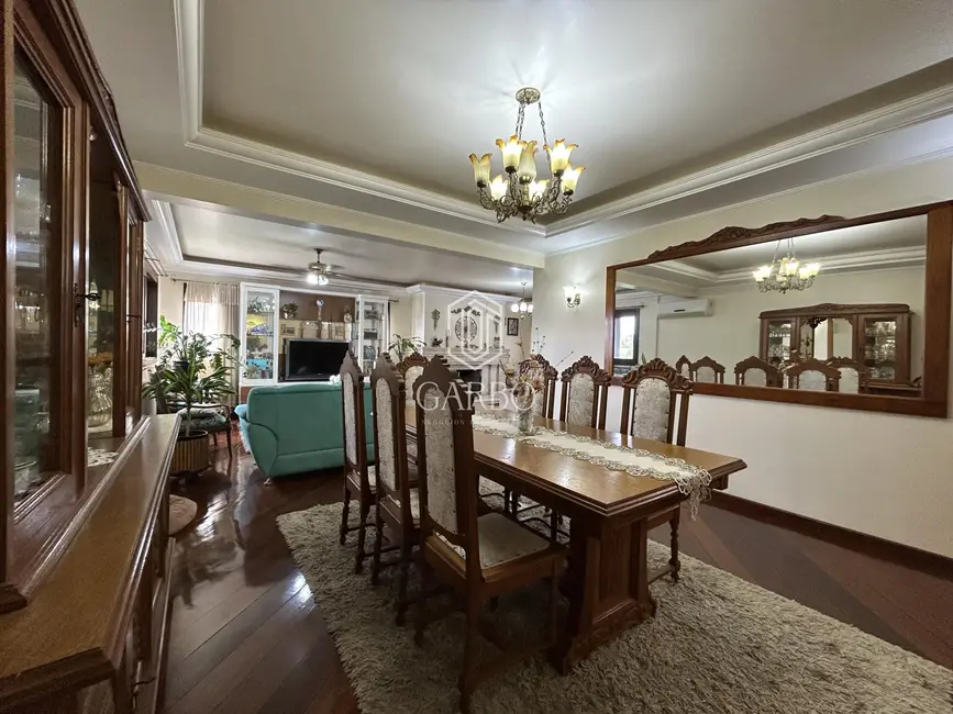 Apartamento com 4 quartos à venda, 281m2 em Higienópolis, Santa Cruz Do Sul - RS - imagem 4 Foto 4 de Apartamento com 4 quartos à venda, 281m2 em Higienópolis, Santa Cruz Do Sul - RS