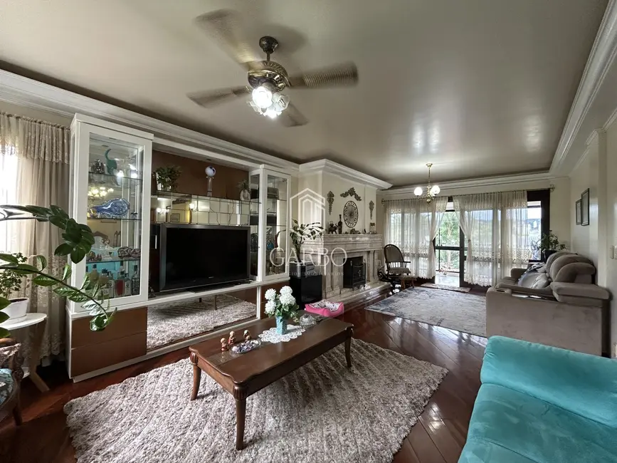 Apartamento com 4 quartos à venda, 281m2 em Higienópolis, Santa Cruz Do Sul - RS - imagem 2 Foto 2 de Apartamento com 4 quartos à venda, 281m2 em Higienópolis, Santa Cruz Do Sul - RS