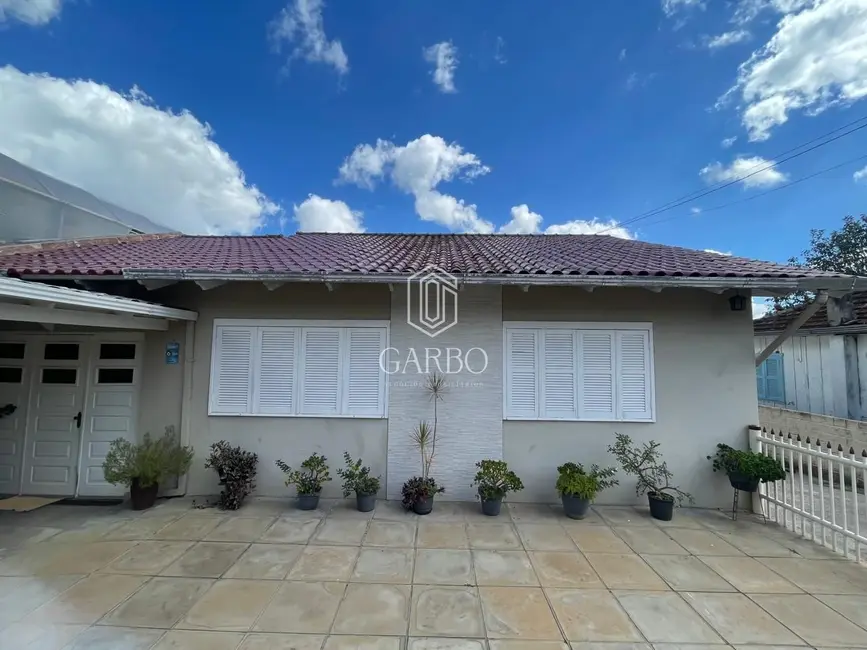 Foto 2 de Casa com 3 quartos à venda, 172m2 em Santo Inácio, Santa Cruz Do Sul - RS