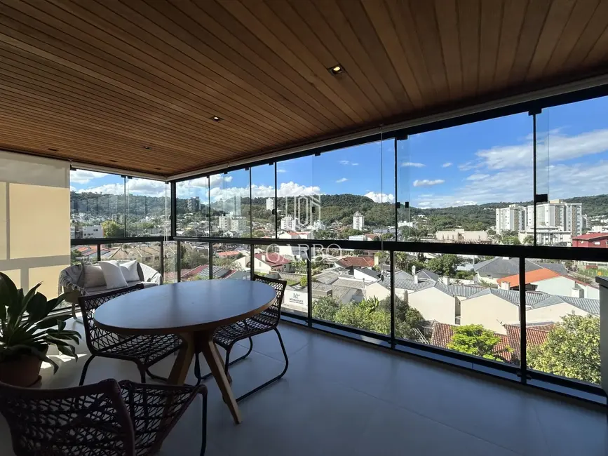Apartamento com 3 quartos à venda, 183m2 em Santo Inácio, Santa Cruz Do Sul - RS - imagem 1 Foto 1 de Apartamento com 3 quartos à venda, 183m2 em Santo Inácio, Santa Cruz Do Sul - RS