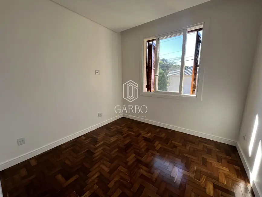 Casa com 3 quartos à venda, 311m2 em Goiás, Santa Cruz Do Sul - RS - imagem 5 Foto 5 de Casa com 3 quartos à venda, 311m2 em Goiás, Santa Cruz Do Sul - RS