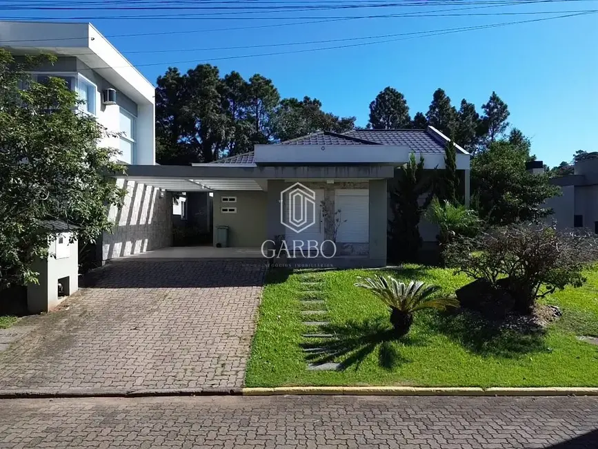 Casa com 3 quartos à venda, 191m2 em Country, Santa Cruz Do Sul - RS - imagem 1 Foto 1 de Casa com 3 quartos à venda, 191m2 em Country, Santa Cruz Do Sul - RS