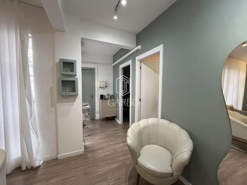 Sala Comercial com 1 quarto à venda, 56m2 em Centro, Santa Cruz Do Sul - RS - imagem 5 Foto 5 de Sala Comercial com 1 quarto à venda, 56m2 em Centro, Santa Cruz Do Sul - RS