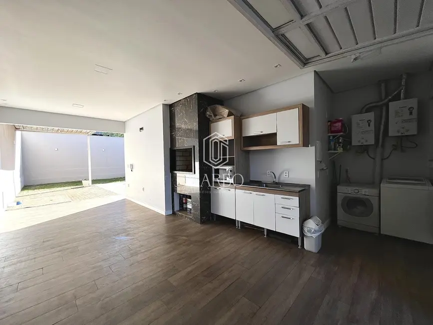 Foto 3 de Casa com 3 quartos à venda, 145m2 em João Alves, Santa Cruz Do Sul - RS