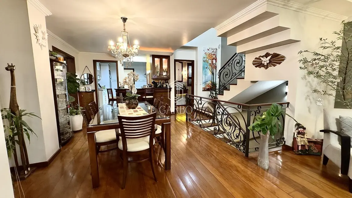 Foto 1 de Casa com 3 quartos à venda, 476m2 em Santo Inácio, Santa Cruz Do Sul - RS