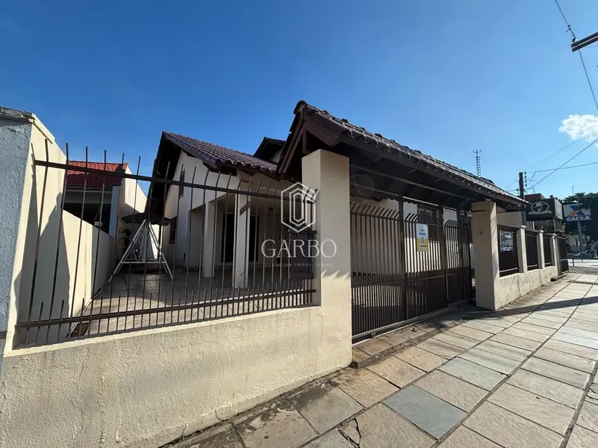 Foto 3 de Casa com 3 quartos à venda, 176m2 em Arroio Grande, Santa Cruz Do Sul - RS